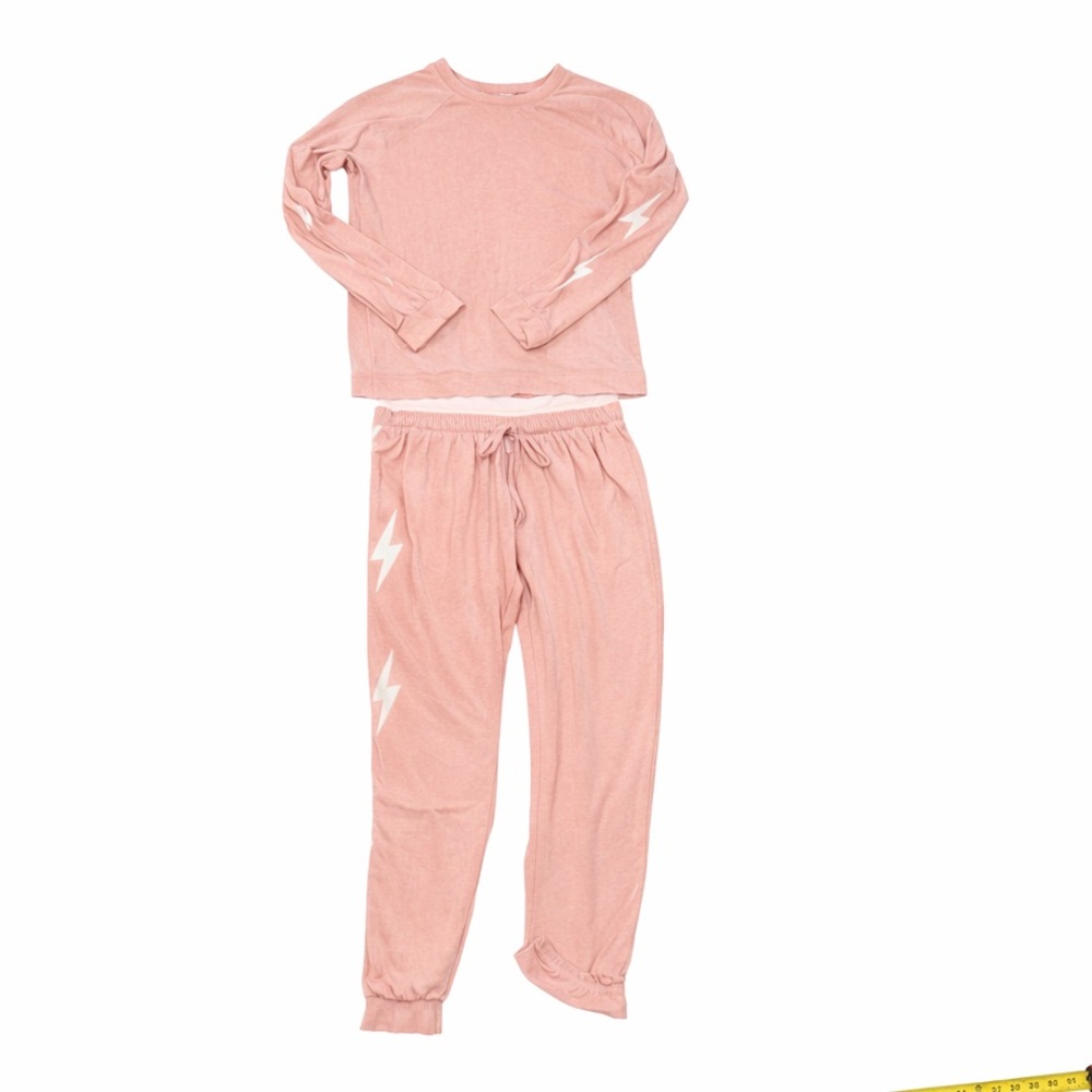 Aqua peach lounge set with lightning accents